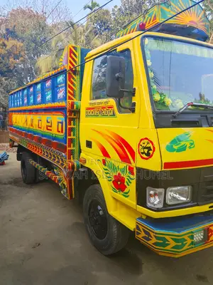 Tata EX2 . 2013