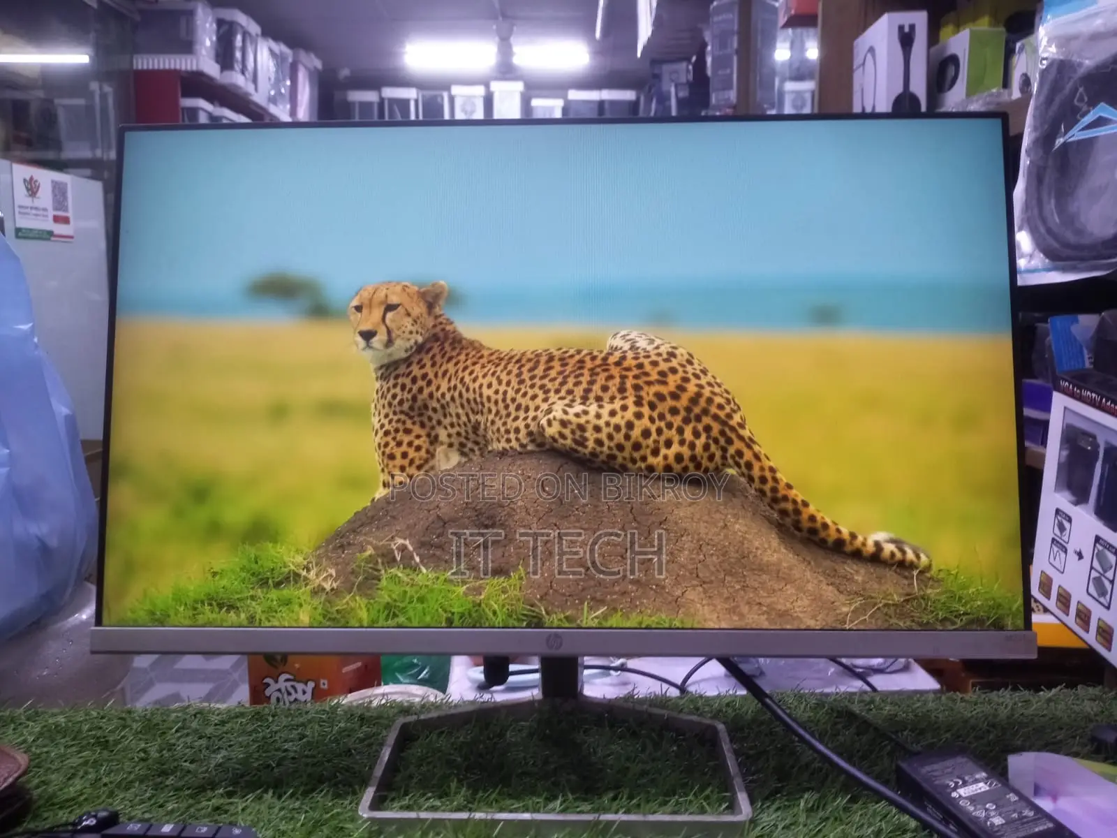 HP M22F FHD IPS Borderless LED _FULL FRESH Monitor !