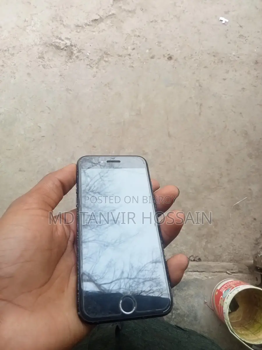 Apple iPhone 7 (Used)