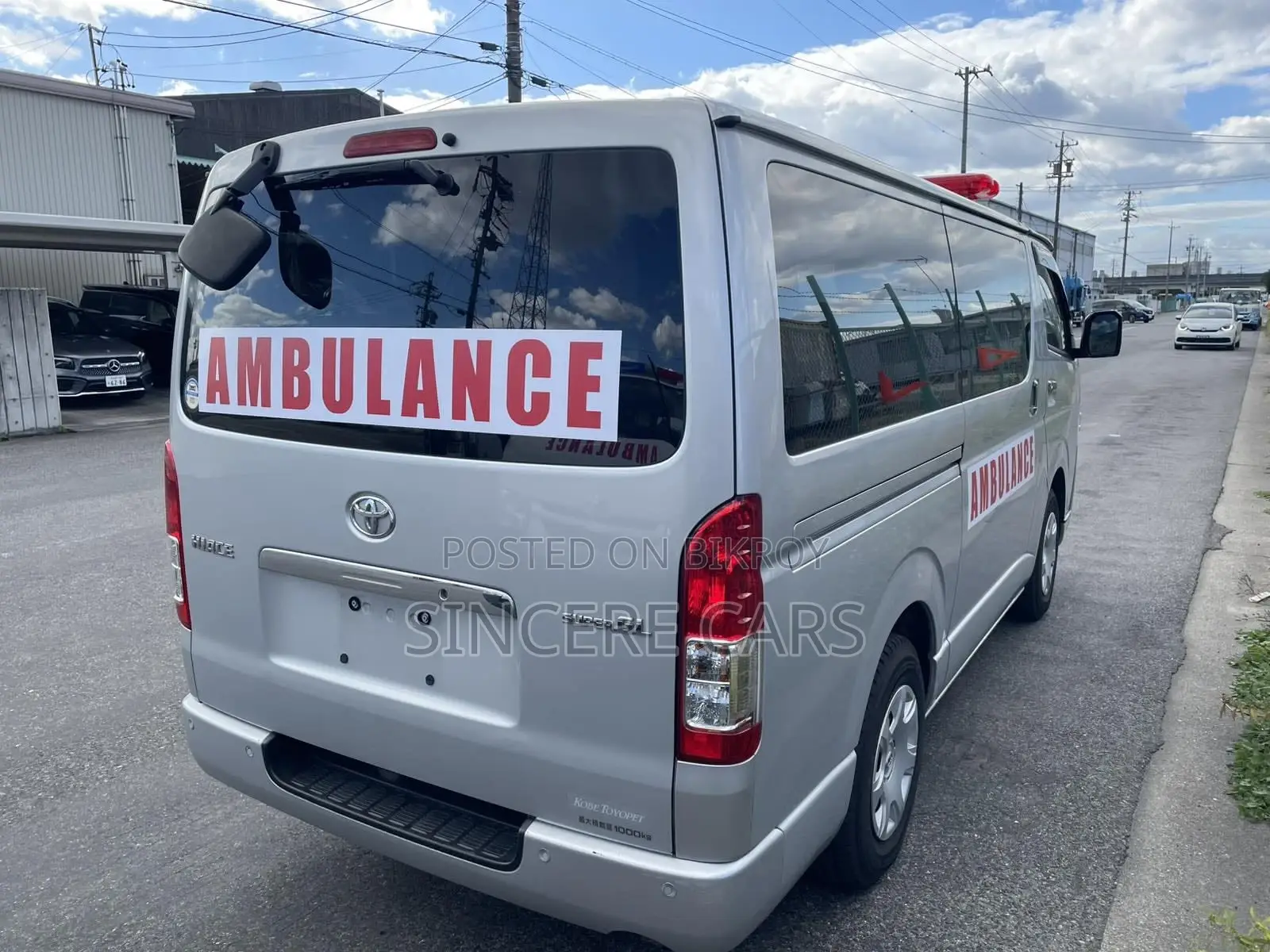 Toyota Hiace AMBULANCE SUPER GL 2020