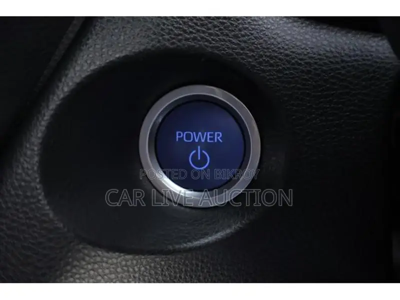 Toyota Corolla Cross Hybrid S pre order 2021