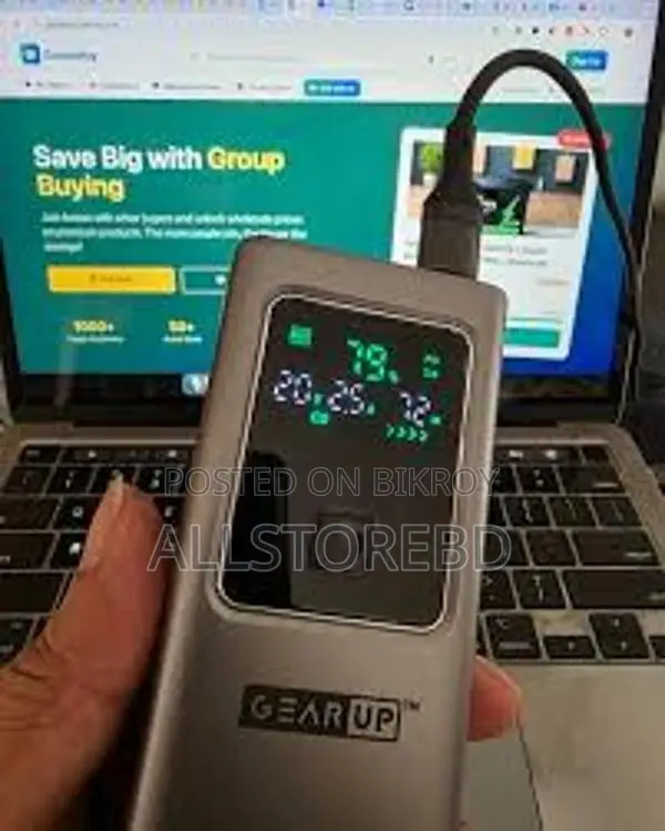 High-Performance Power Bank with Display