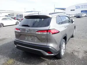 Toyota Corolla Cross S Bronze Hardtop 2022