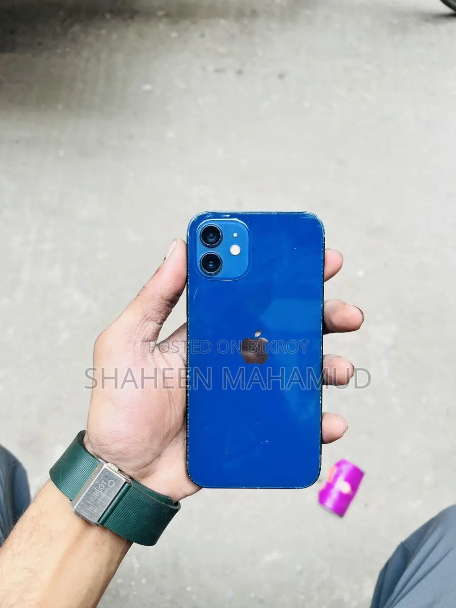 Apple iPhone 12 . (Used)