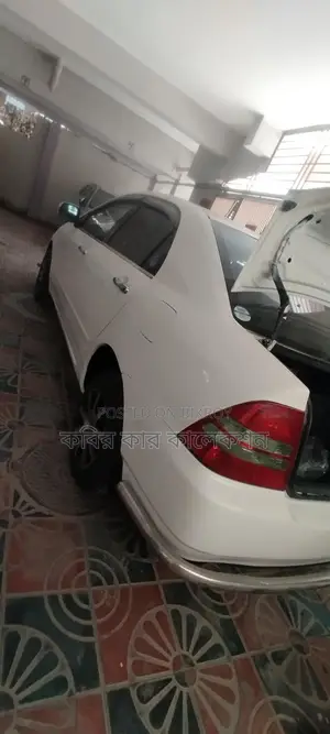 টয়োটা করোলা আসেস্তা ২০০৩