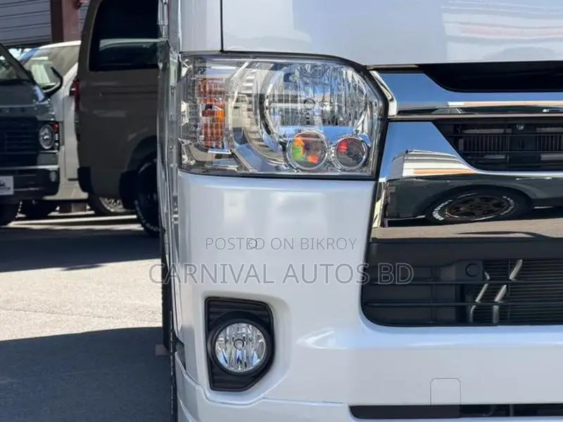 Toyota Hiace SUPER GL DARK PRIME 2021