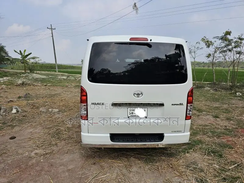 Toyota Hiace Super Gl 2022