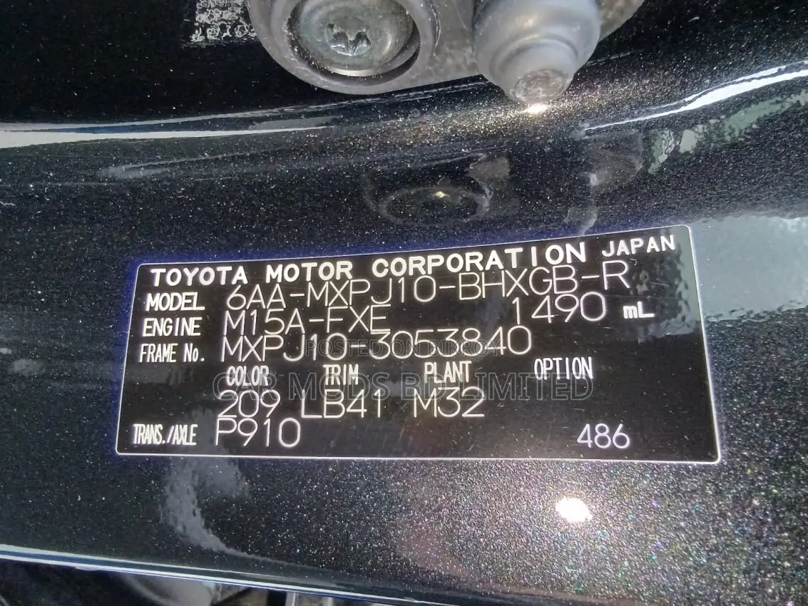 Toyota Yaris Cross 1.5 Hybrid FWD 2022 Black