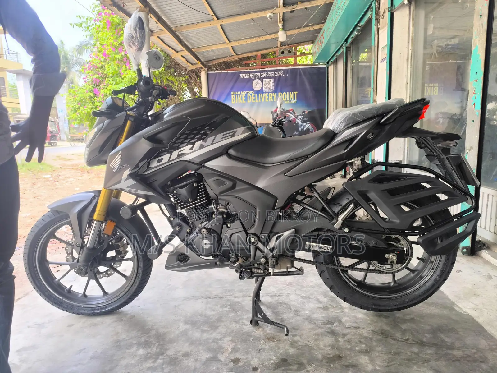 Honda Hornet 2.0 2025