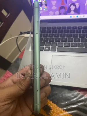 Apple iPhone 11 (Used)