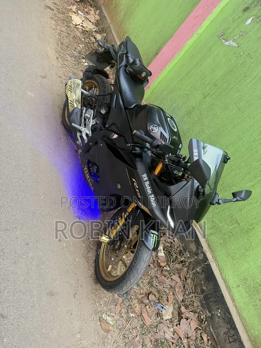 Yamaha R15 V4 2023