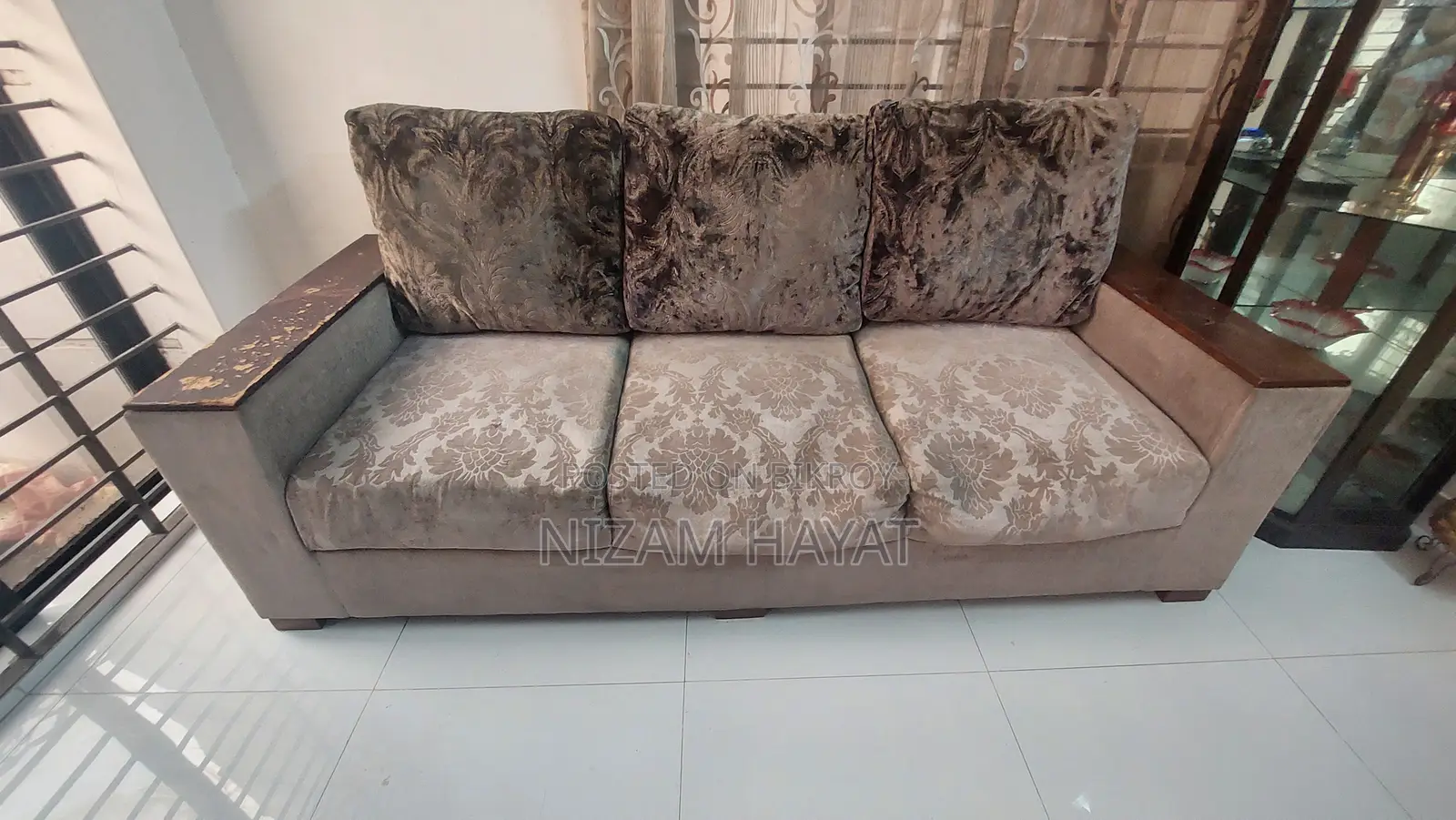 Sofa 2 Sets