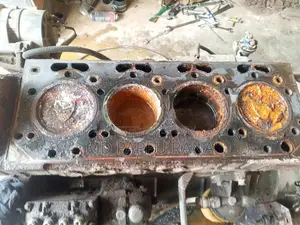 জেনারেটর মেরামত করা হয়