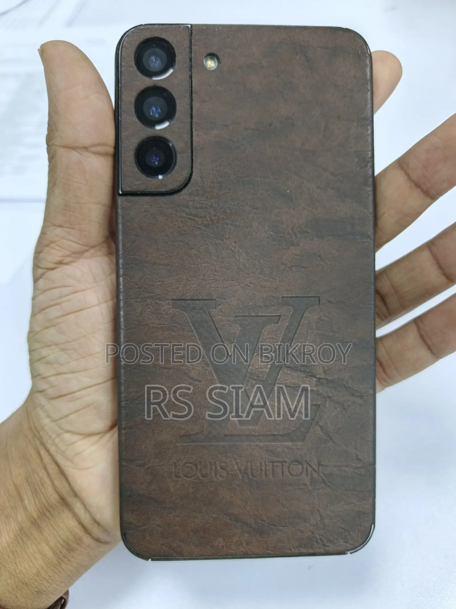 Samsung Galaxy S22 Plus (Used)