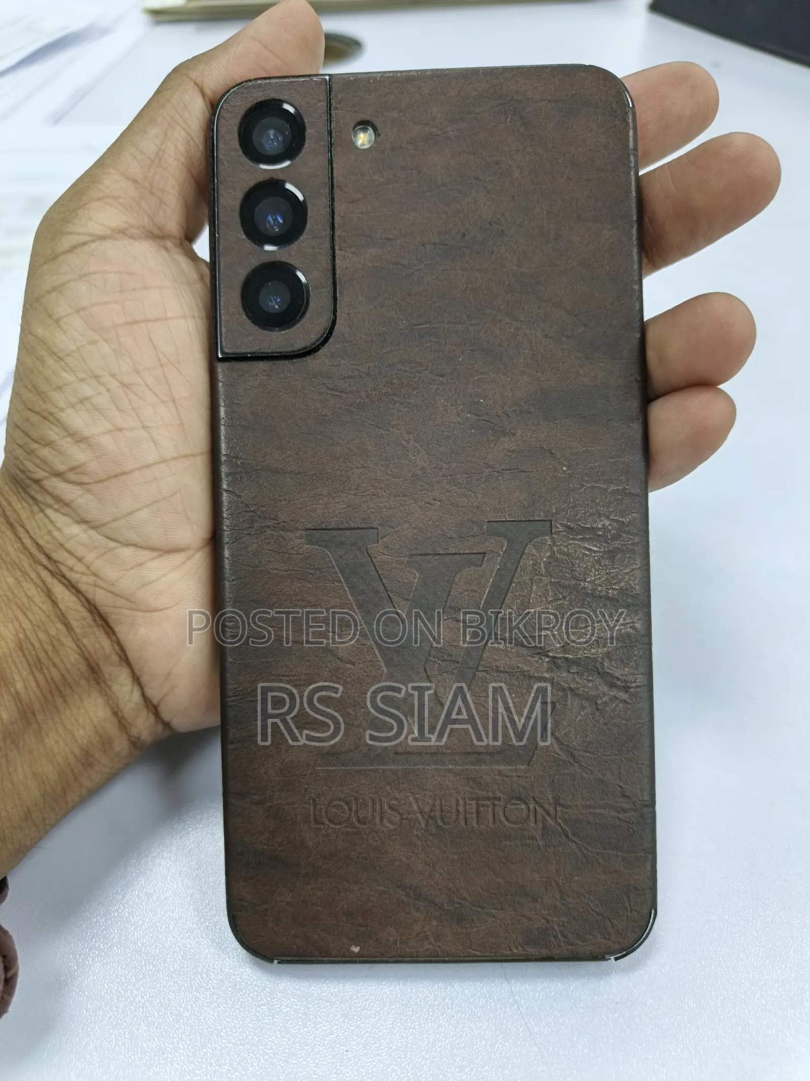 Samsung Galaxy S22 Plus (Used)