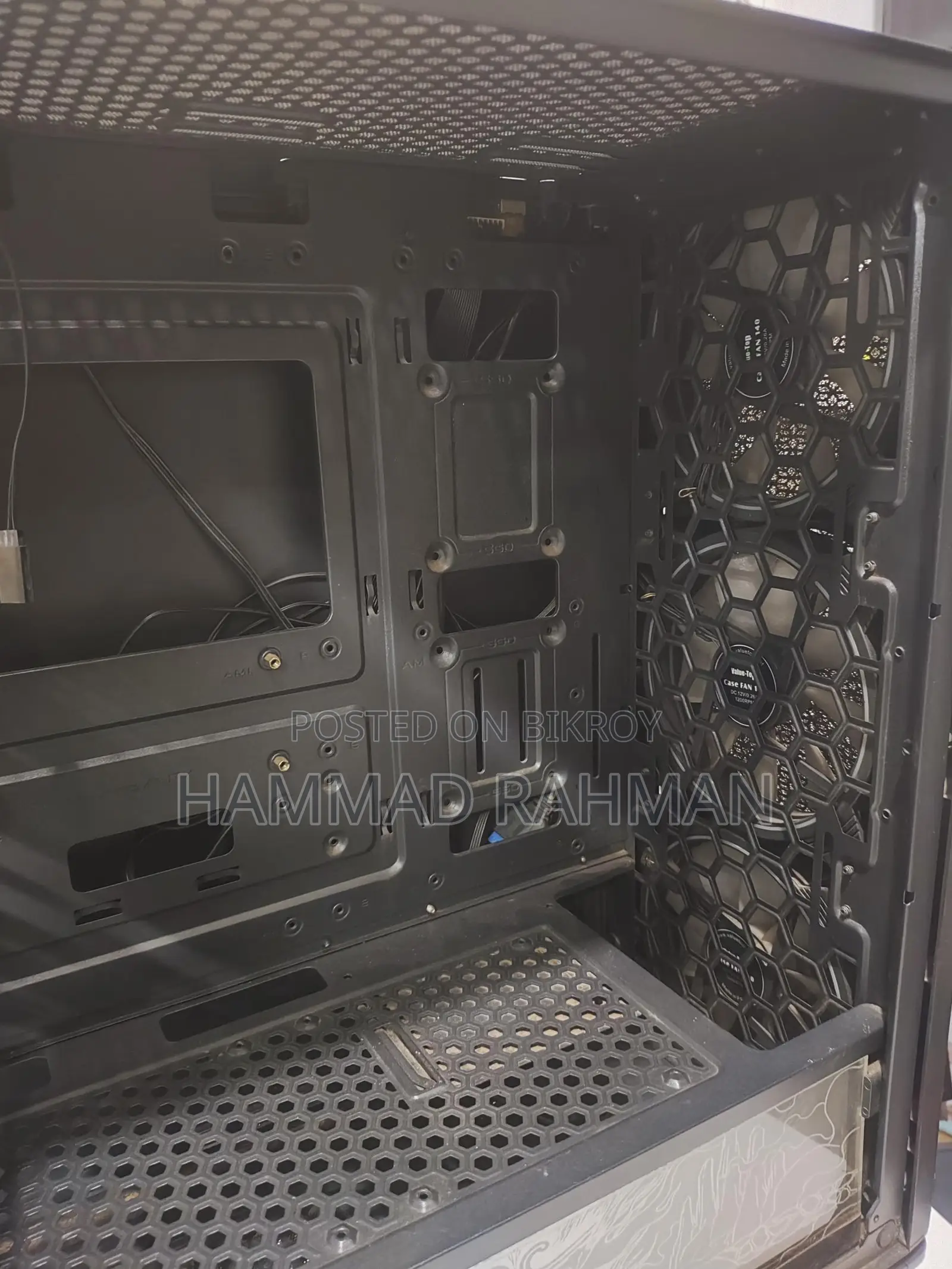 Value-top Mania X1 ATX Full Tower RGB Gaming Casing
