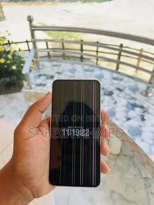 Samsung Galaxy S23 (Used)
