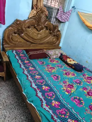 Original Chittagong Teak Wood Bed for Sale