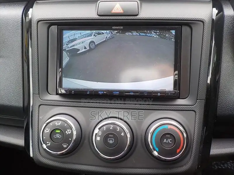 Toyota Axio e X package 2020