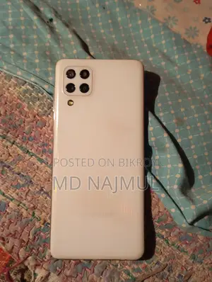 Samsung Galaxy M32 . (Used)