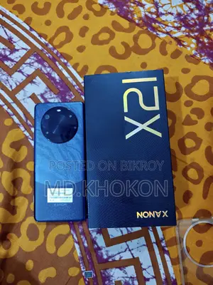 Walton Xanon X21 8/128 (Used)