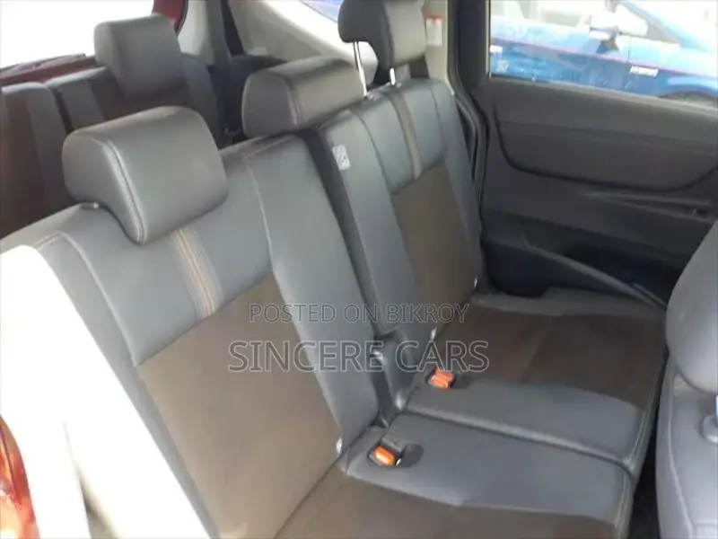 Toyota Sienta G. quru. 4/41 Km 2020