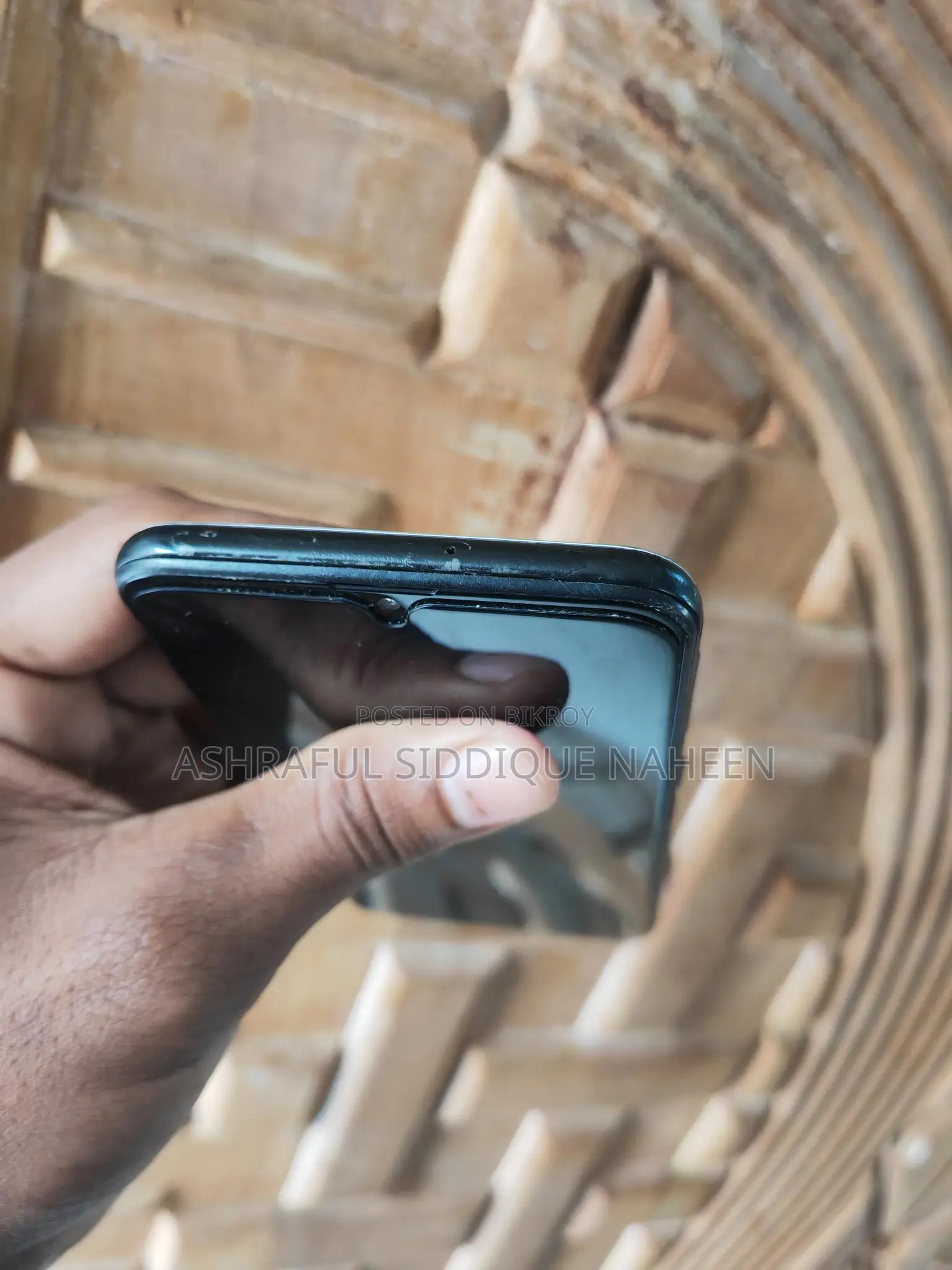 Samsung Galaxy A20e (Used)