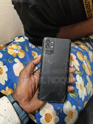 OnePlus 9R (Used)