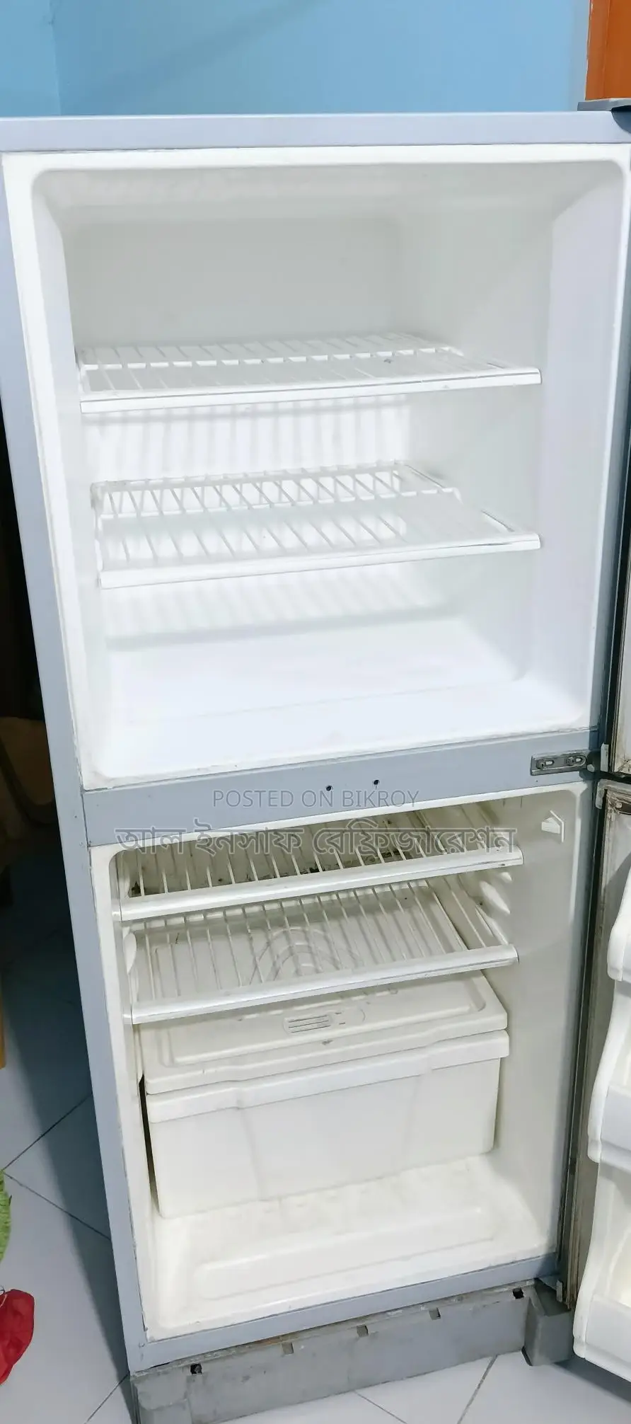 A 15.5 Safety Walton Fridge for Sale