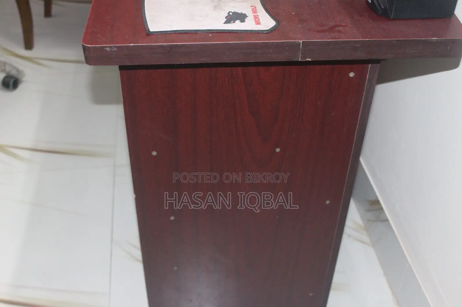 Reading Table