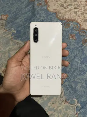 Sony Xperia 10 mark 2 (Used)