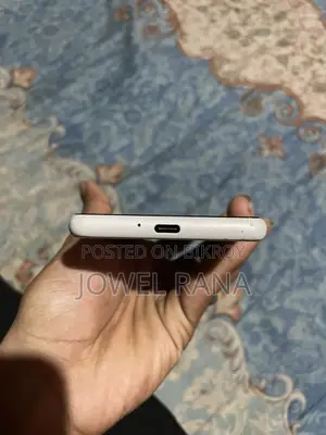 Sony Xperia 10 mark 2 (Used)
