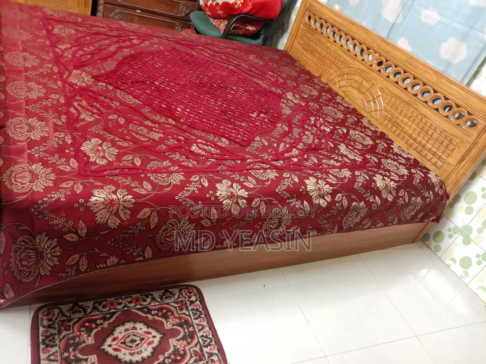 Teak Wood Bed Full Box 6/7