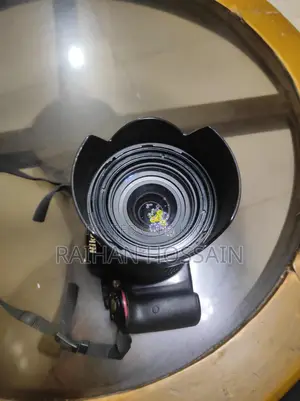 Used Nikon D5300 with 18-140mm Lens