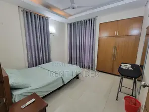 গুলশান-১ এ সম্পূর্ণ ফার্নিশড লাক্সারি অ্যাপার্টমেন্ট
