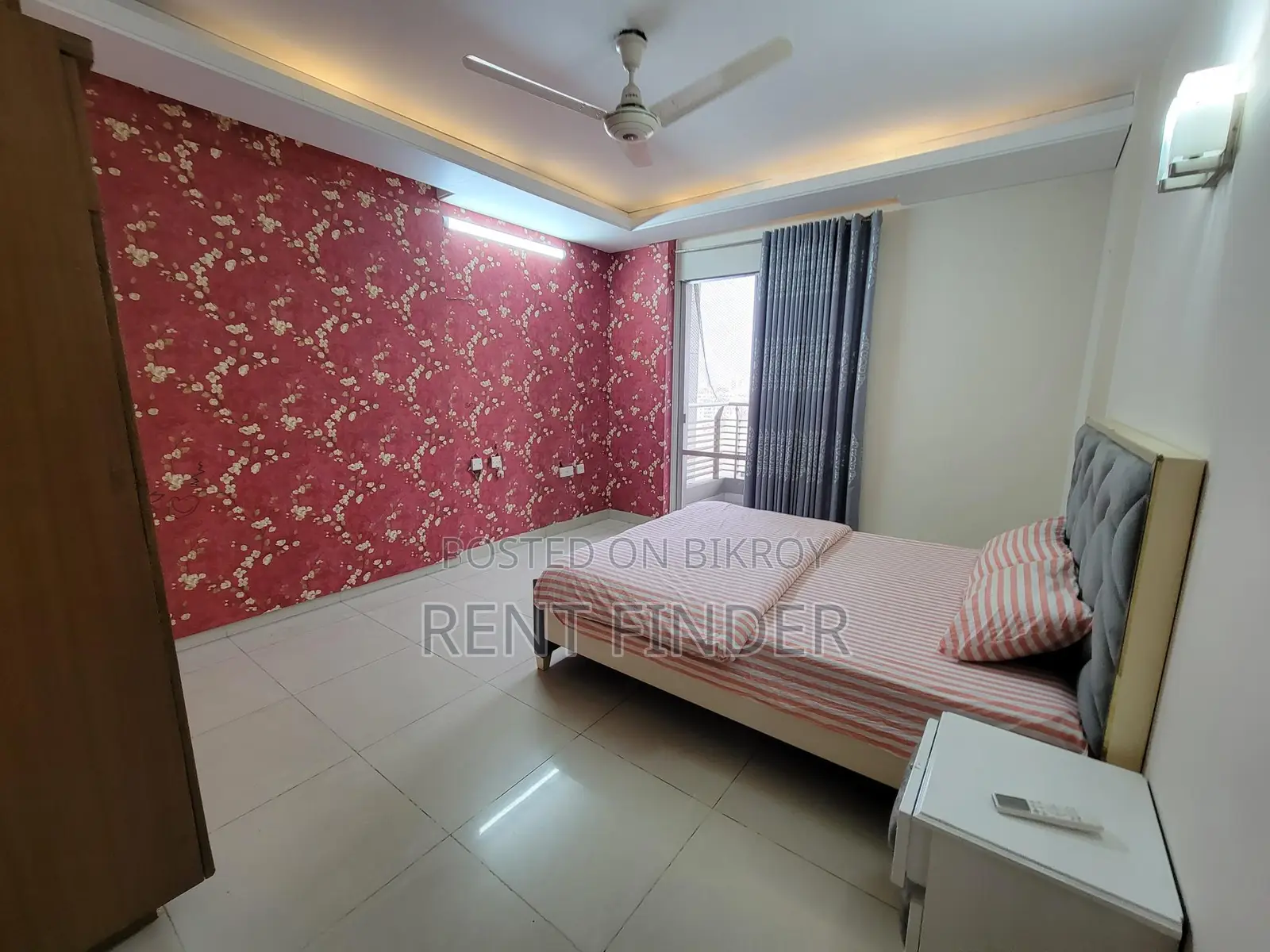 গুলশান-১ এ সম্পূর্ণ ফার্নিশড লাক্সারি অ্যাপার্টমেন্ট