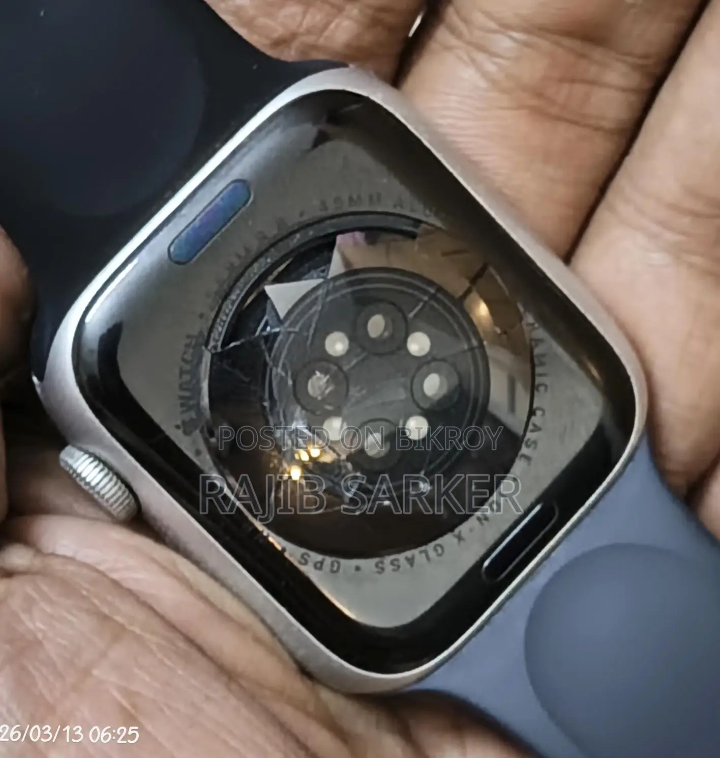 Apple Watch S8