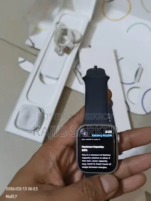 Apple Watch S8