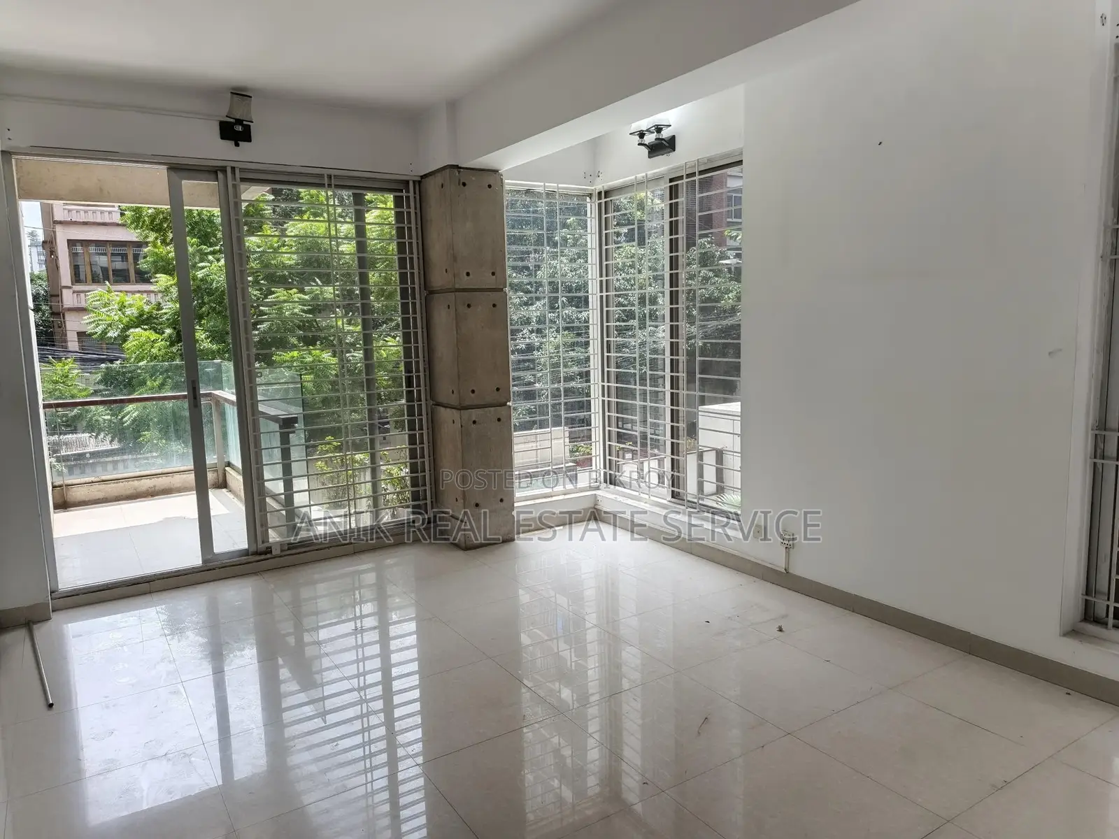 গুলশান নর্থে ভালো মানের ৪২০০ বর্গফুটের আনফার্নিশড ফ্ল্যাট ভাড়া