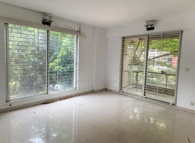 Good Quality 4200 Sft Un Farnised Flat Rent At Gulshan North