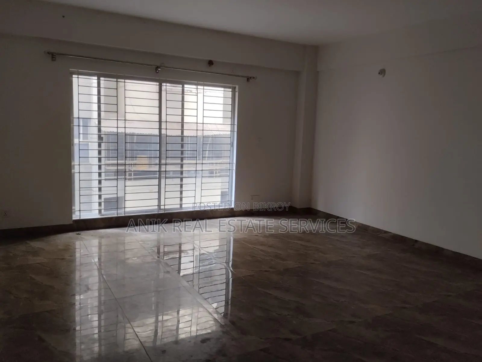 Good Quality 4200 Sft Un Farnised Flat Rent At Gulshan North