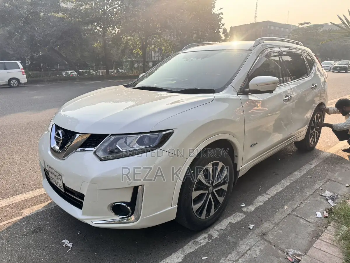 Nissan X-Trail Mode Premier 2015