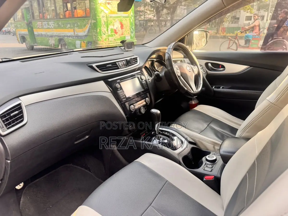 Nissan X-Trail Mode Premier 2015