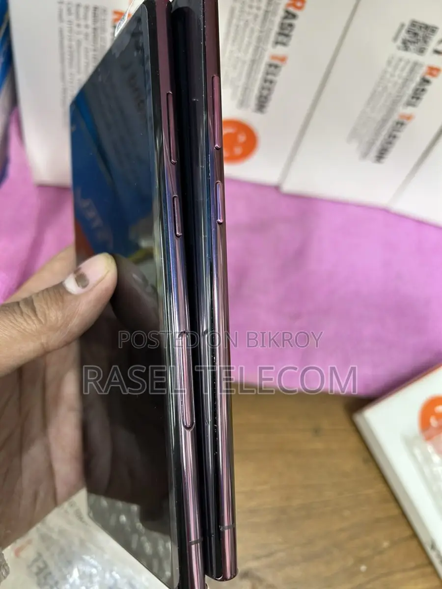 S22 Ultra ডিসপ্লে বারগান্ডি + আরও রঙ