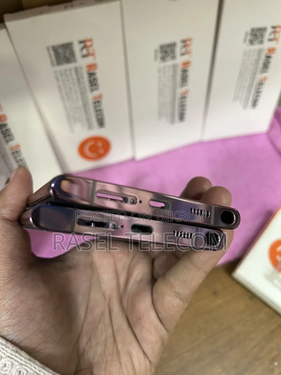S22 Ultra ডিসপ্লে বারগান্ডি + আরও রঙ