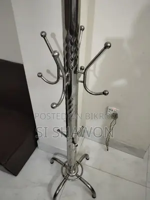 Cloth Hanger Stand
