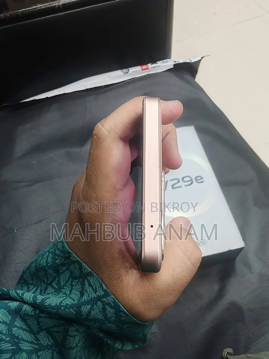 Vivo V29e (ব্যবহৃত)