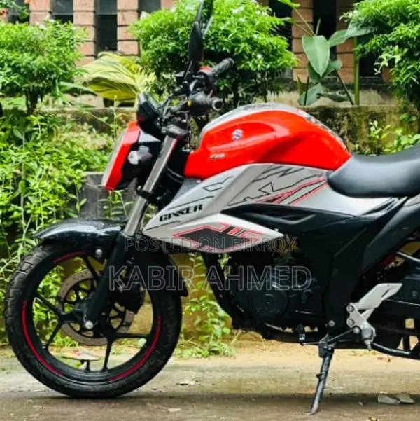 Suzuki Gixxer FI Disc Special Dual-Tone 2024