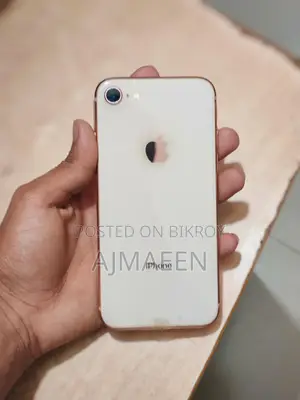 Apple iPhone 8 (Used)
