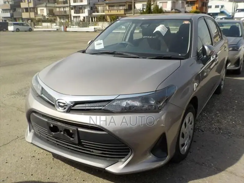 Toyota Axio EX NON HYBRID 2022